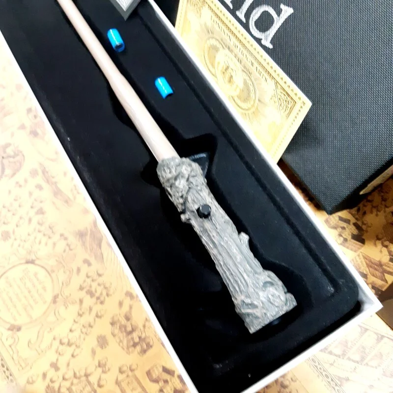 Волшебная палочка Гарри Поттера с фонариком и батарейкой 11939